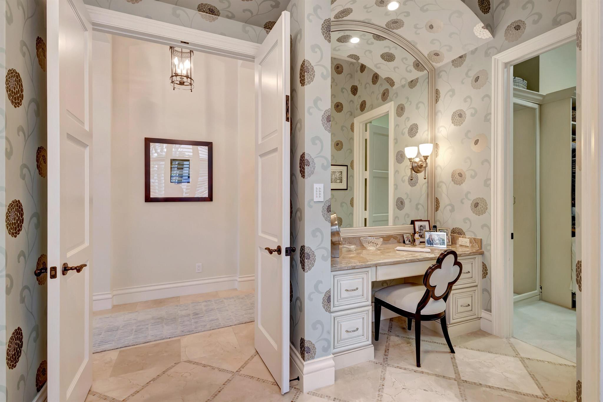 MIRASOL PALACIO - Residential