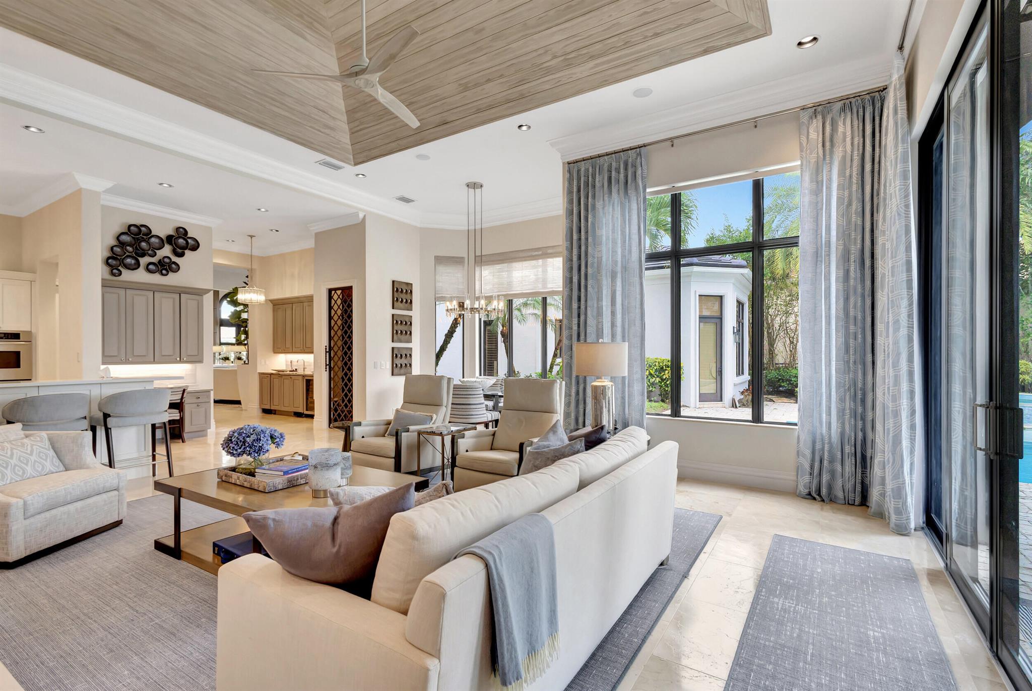 MIRASOL PALACIO - Residential