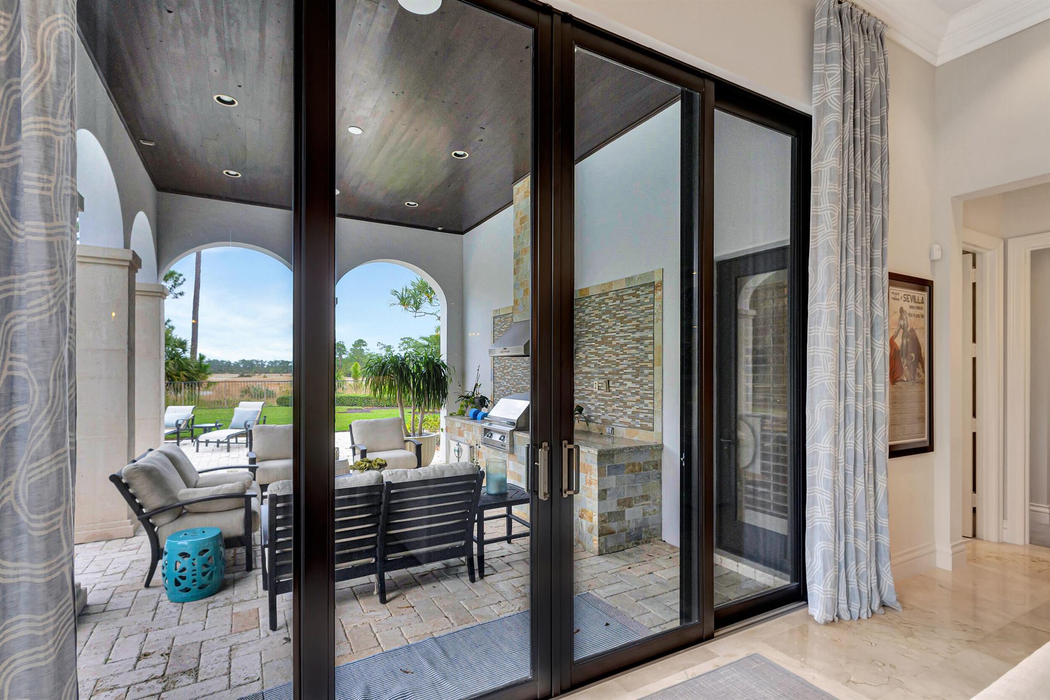 MIRASOL PALACIO - Residential