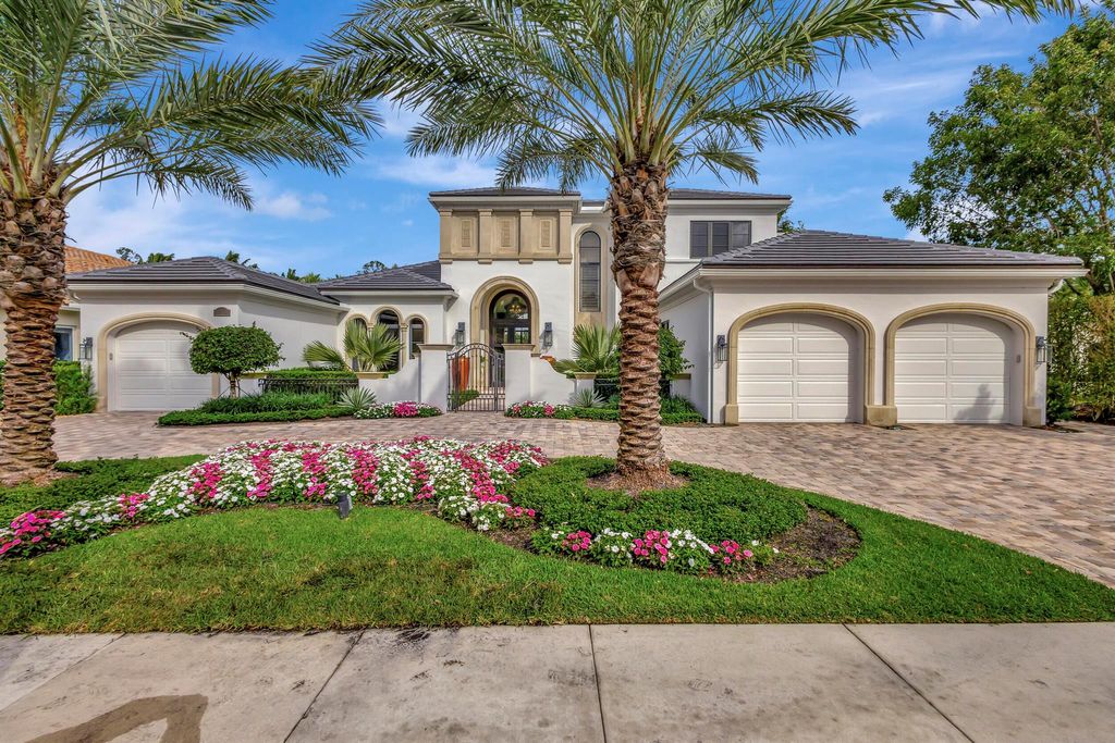 Photo of 223 Via Palacio, Palm Beach Gardens, FL 33418 (MLS # R10950683)