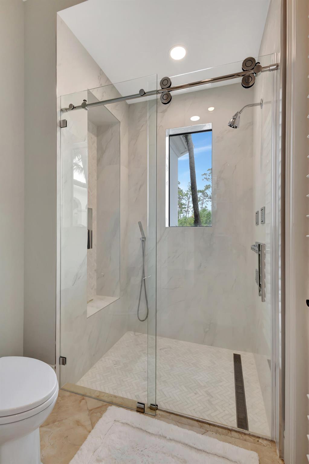 MIRASOL PALACIO - Residential