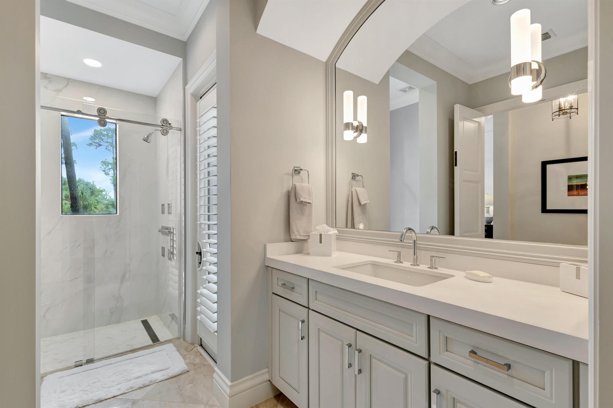 MIRASOL PALACIO - Residential