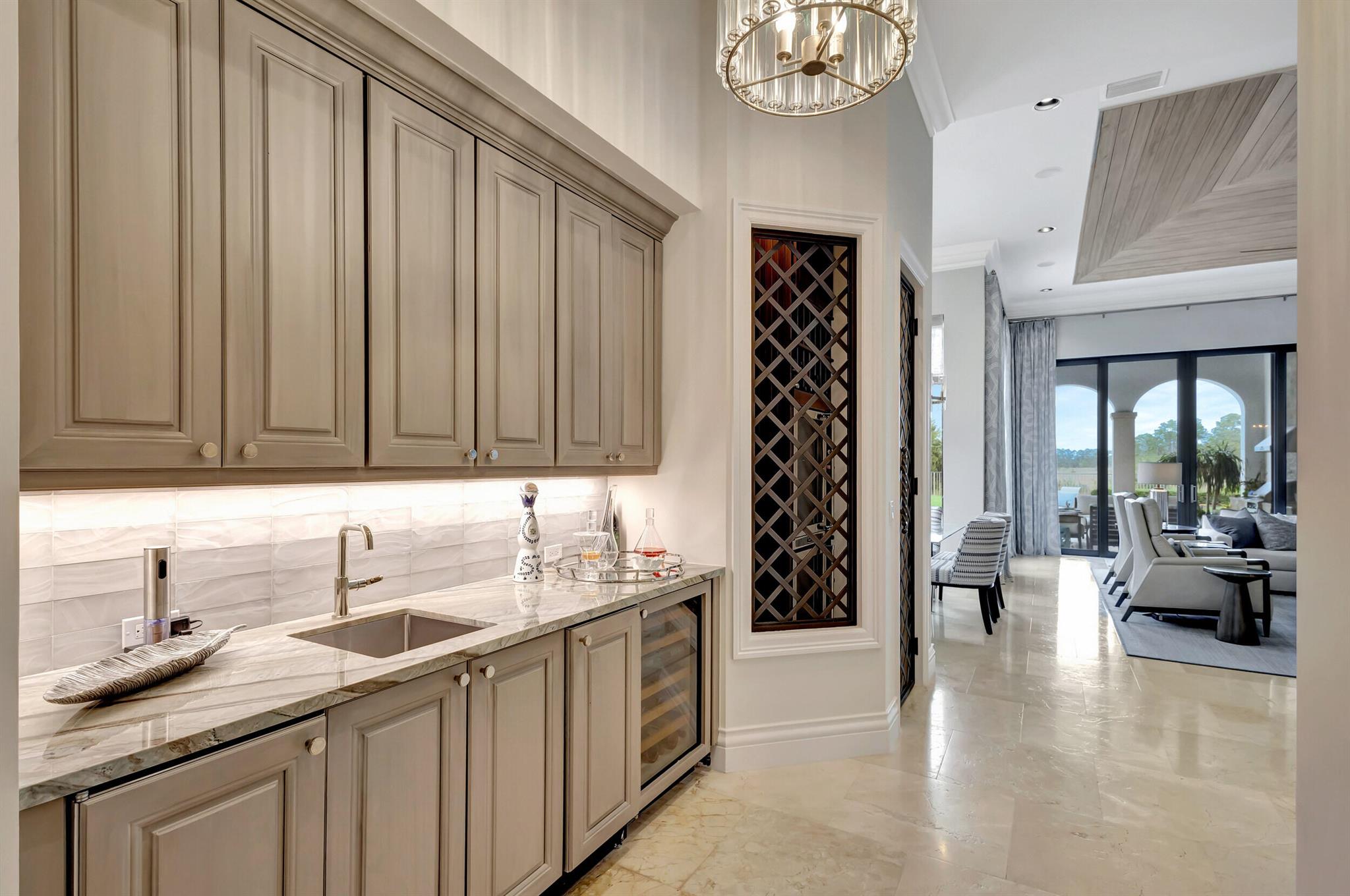 MIRASOL PALACIO - Residential