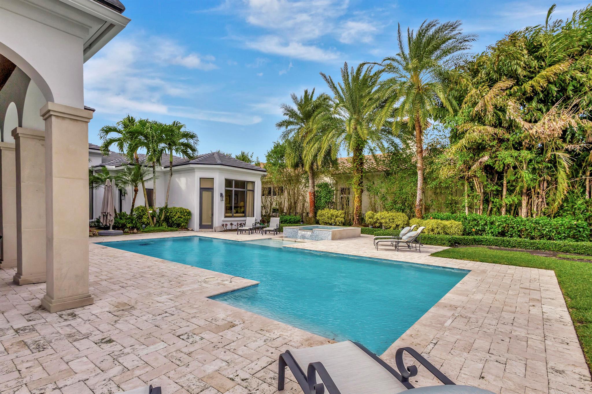 MIRASOL PALACIO - Residential