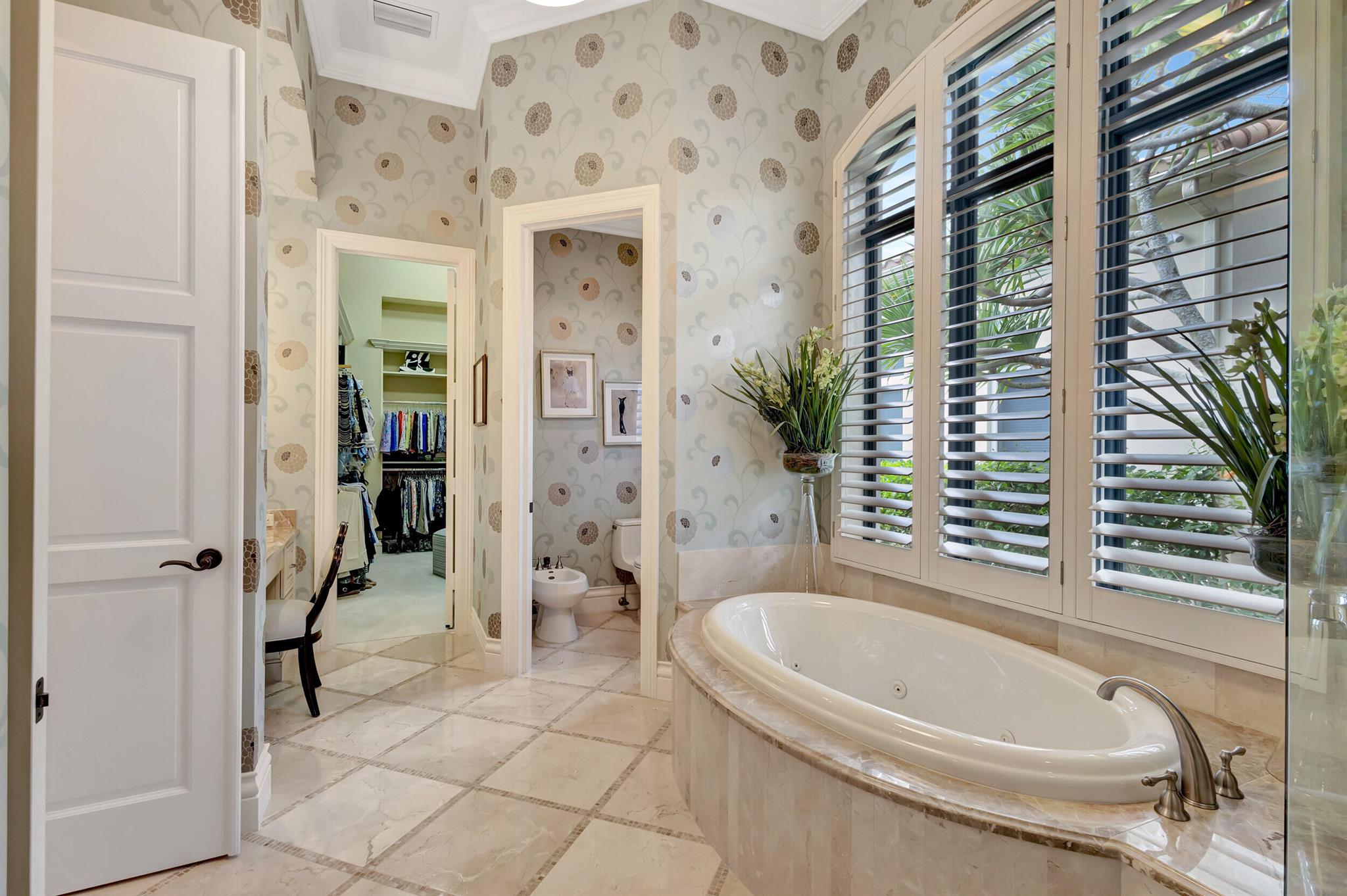 MIRASOL PALACIO - Residential