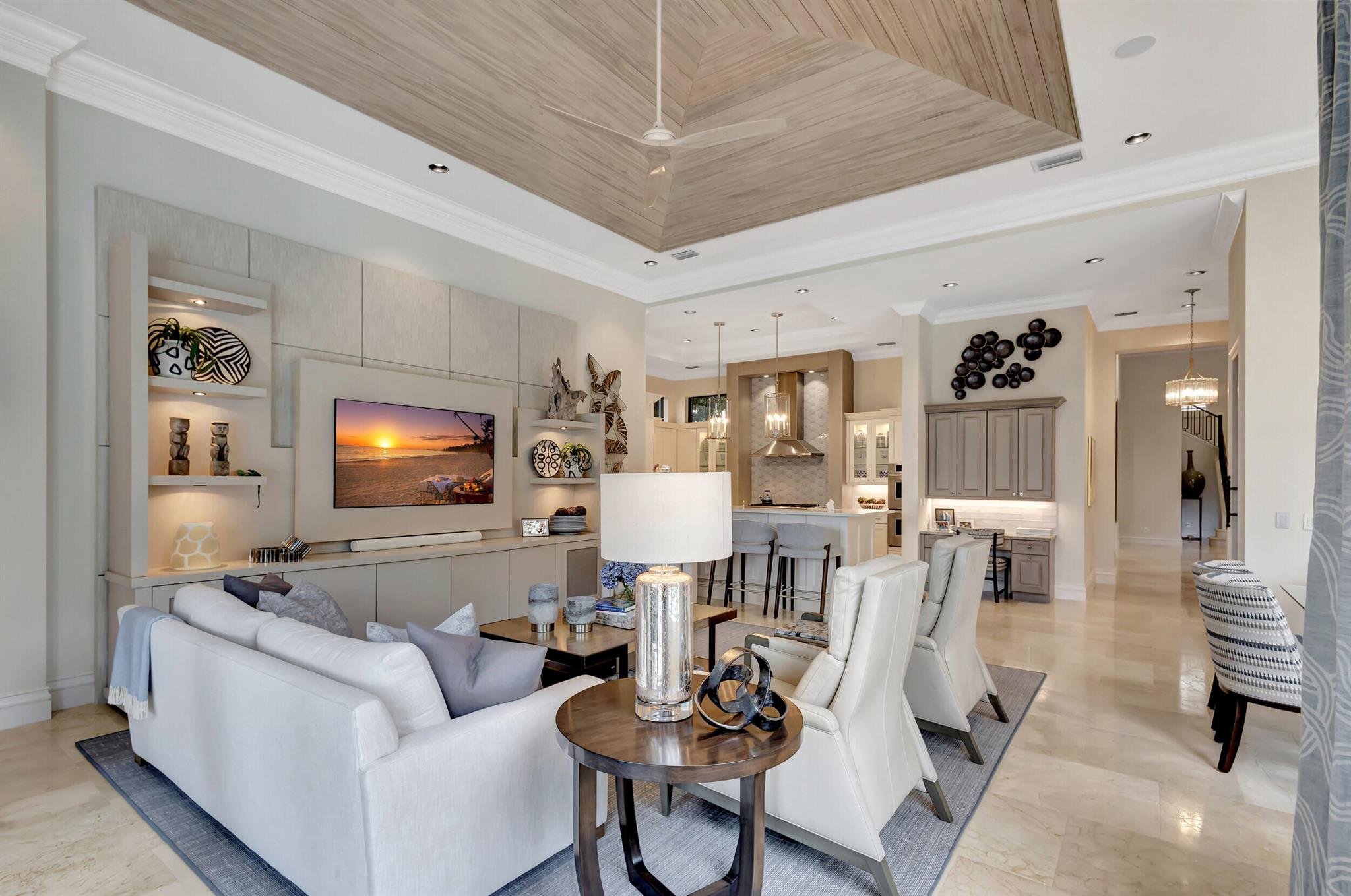 MIRASOL PALACIO - Residential