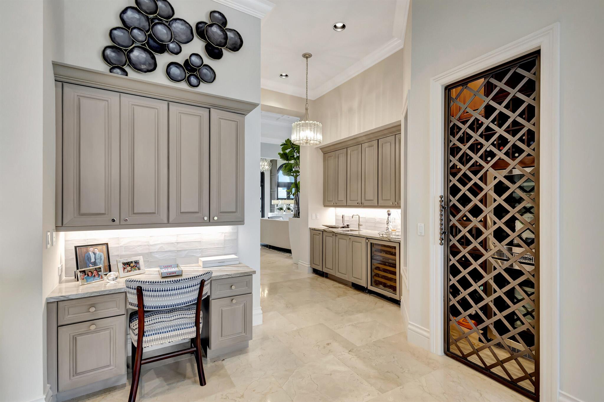 MIRASOL PALACIO - Residential