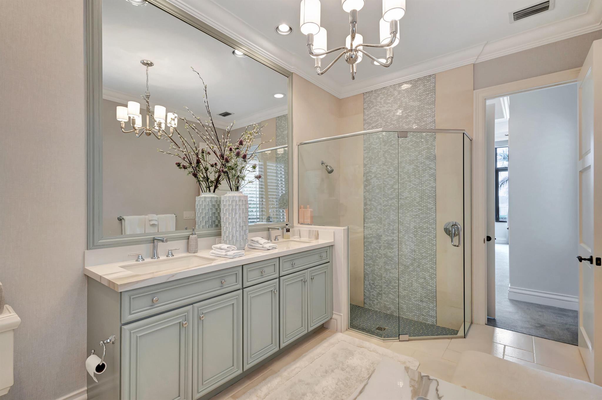 MIRASOL PALACIO - Residential