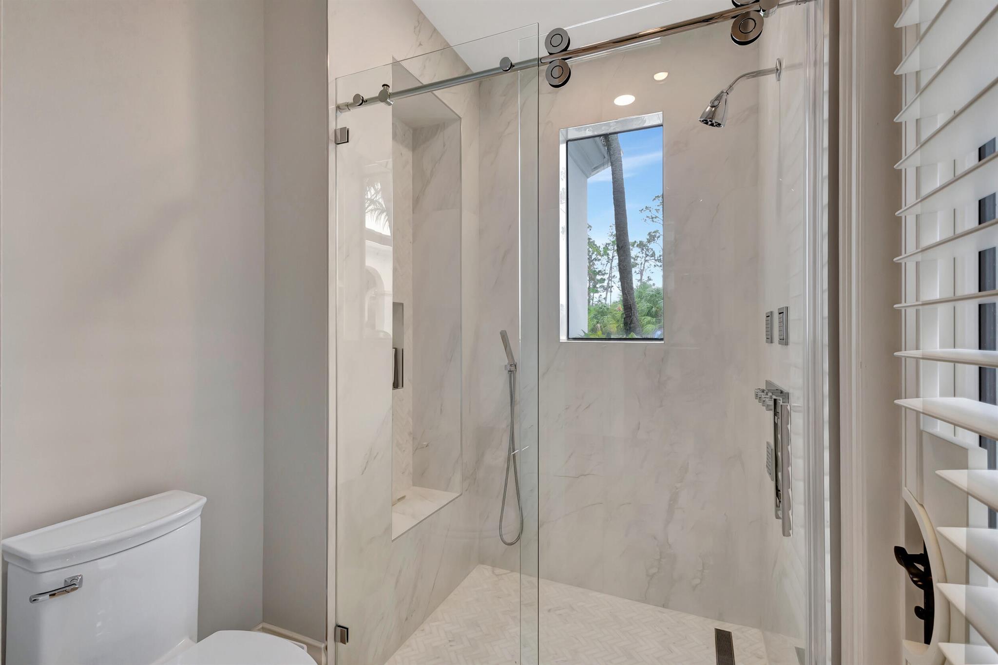 MIRASOL PALACIO - Residential