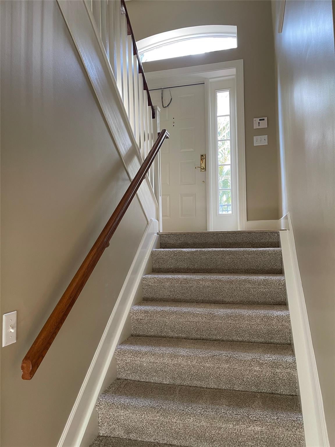 3952 CORAL HEIGHTS Way