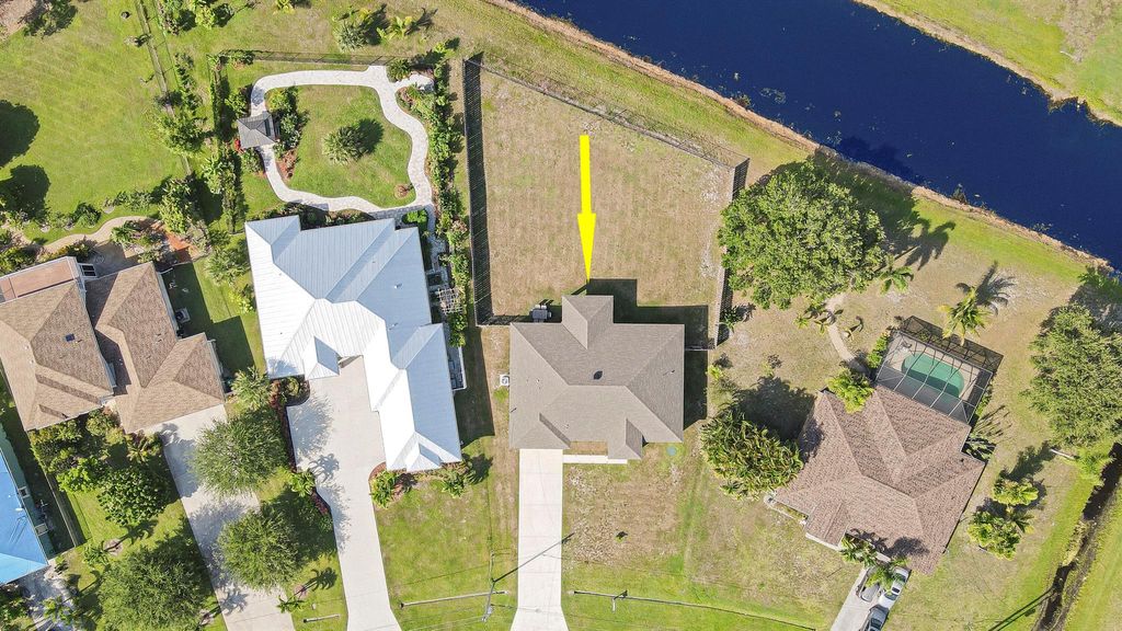 Photo of 1875 SE North Buttonwood Drive, Port Saint Lucie, FL 34952 (MLS # R10992196)