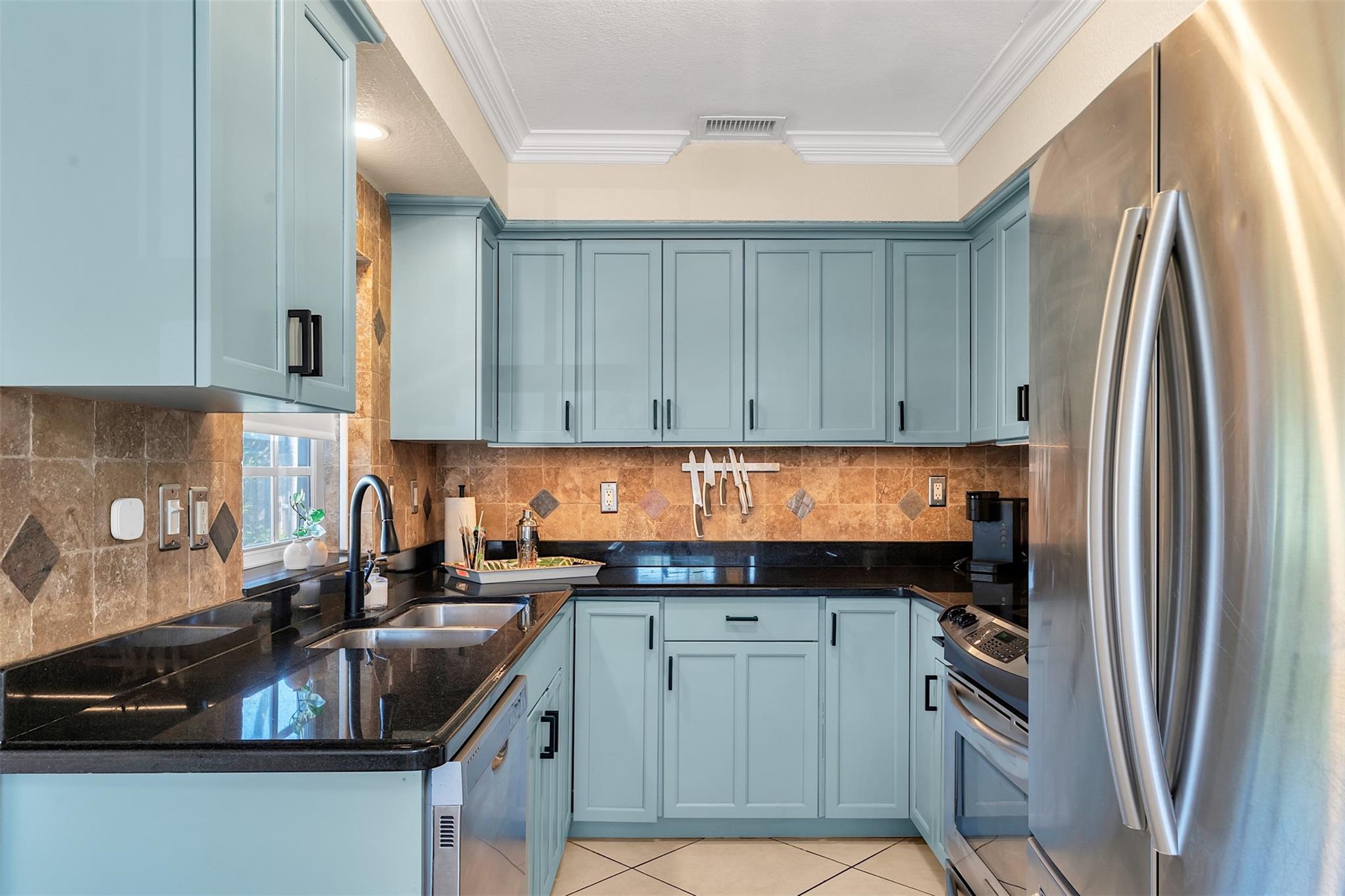 TERRA MAR ISLAND ESTATES - Residential Lease