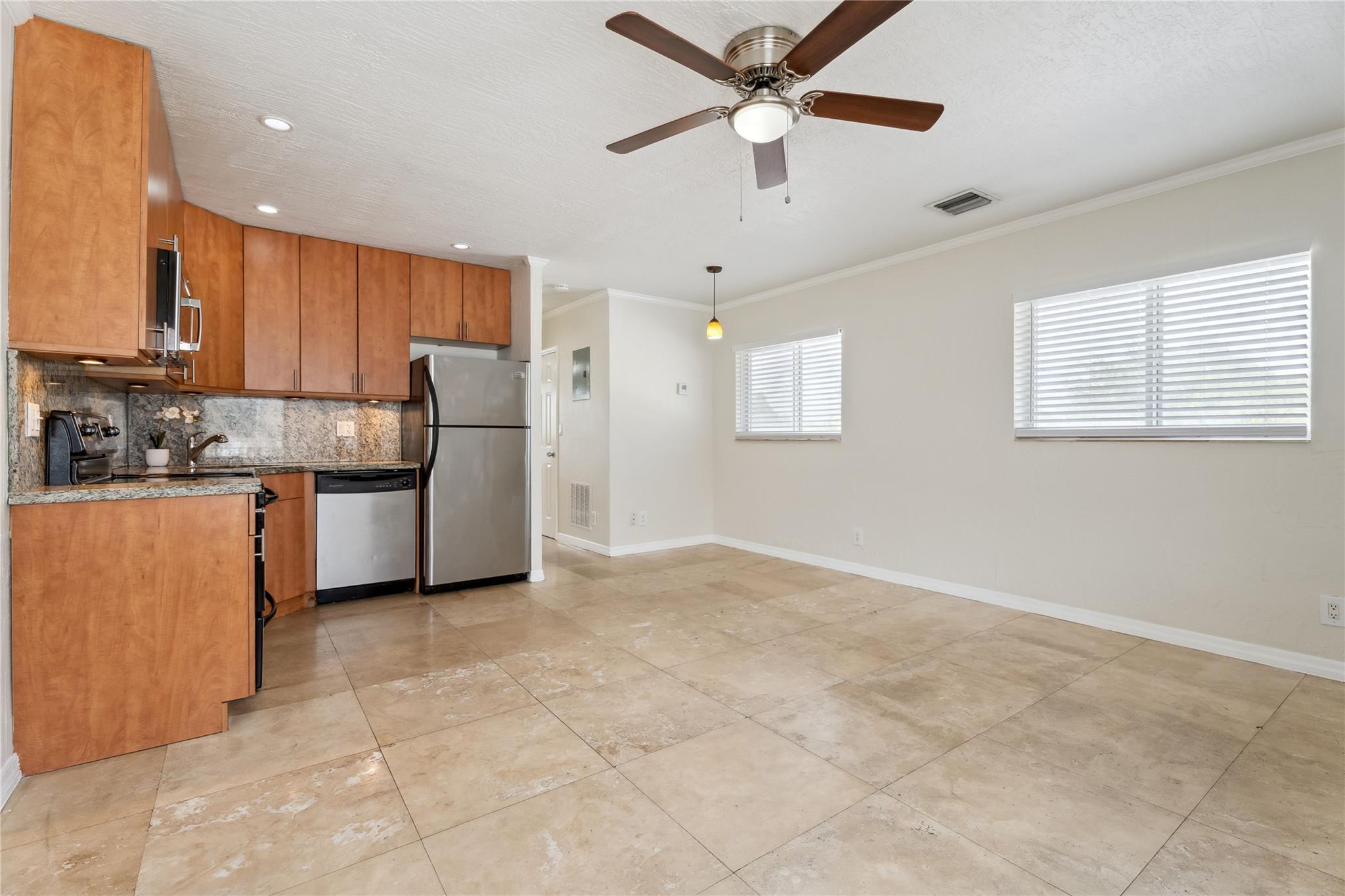 Lucaya Condo - Residential Lease