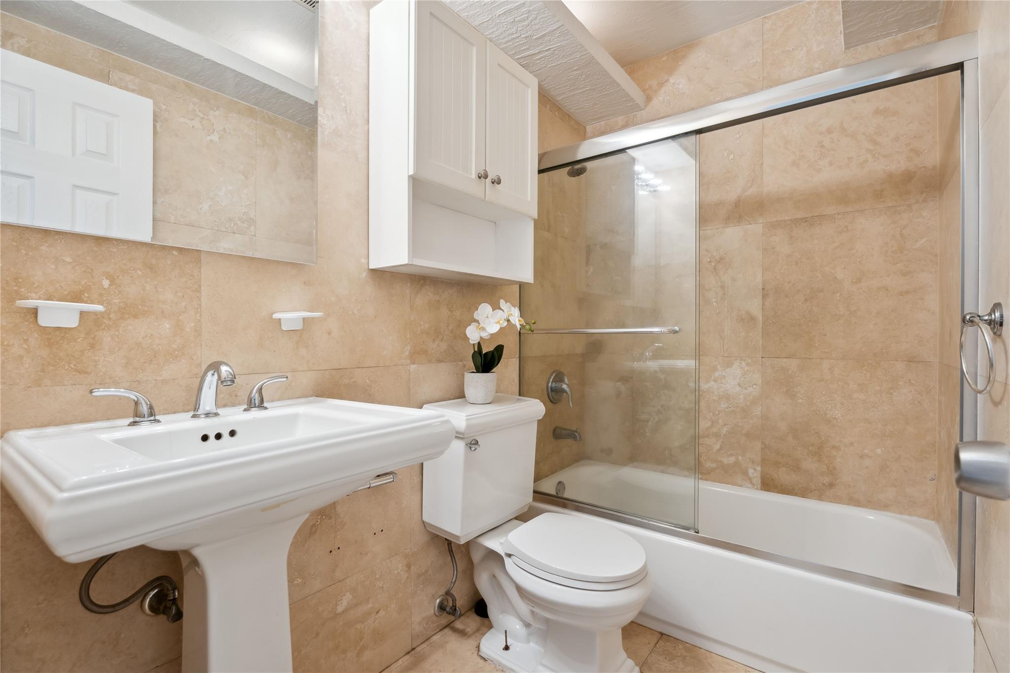 Lucaya Condo - Residential Lease