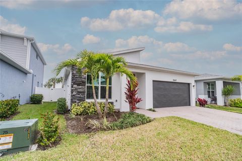 A home in Port St Lucie