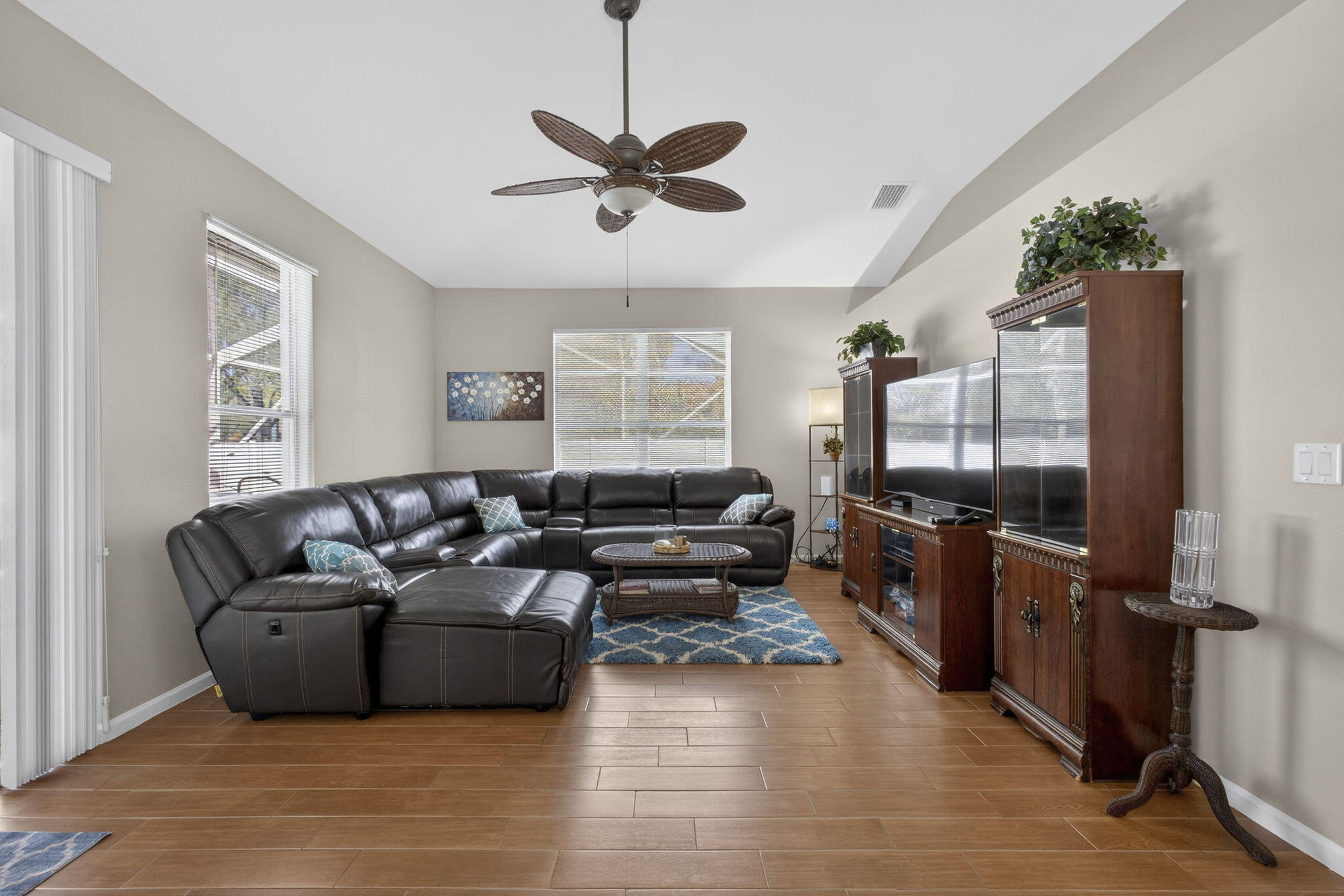 PORT ST LUCIE SECTION 8 - Residential