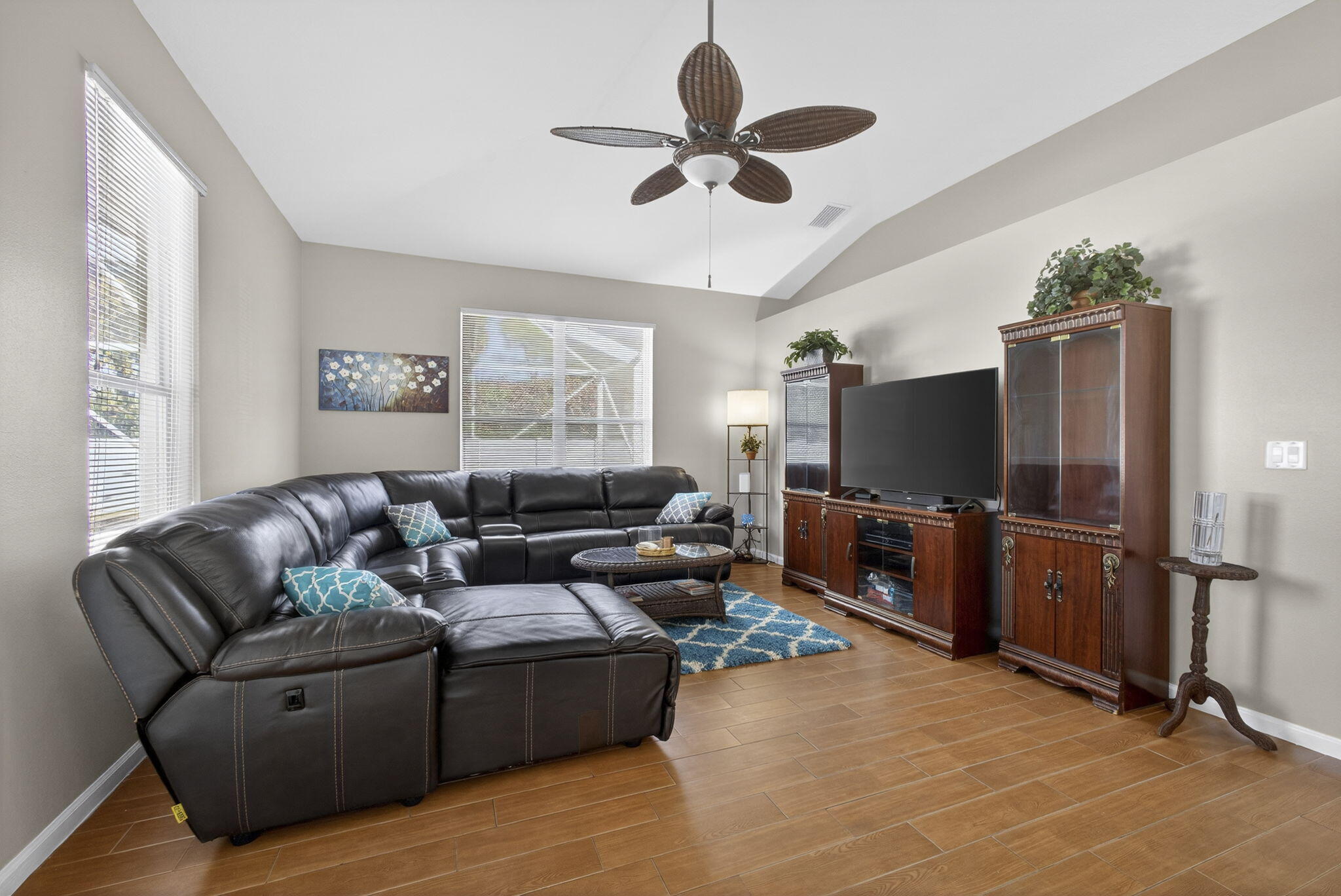 PORT ST LUCIE SECTION 8 - Residential