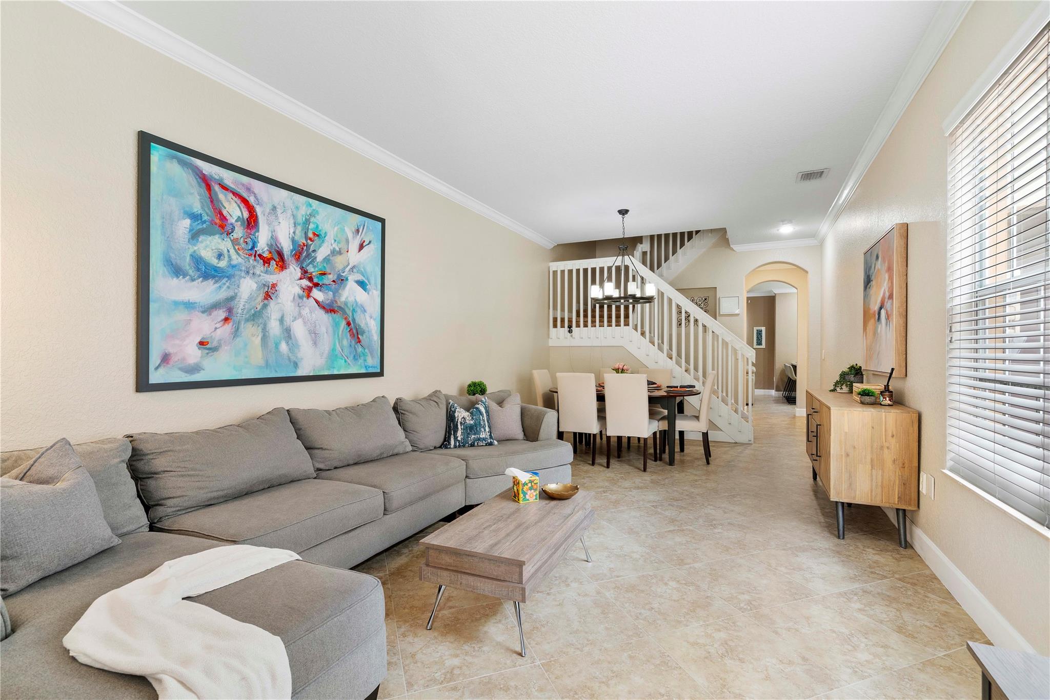 4442 Arabian Way 4442