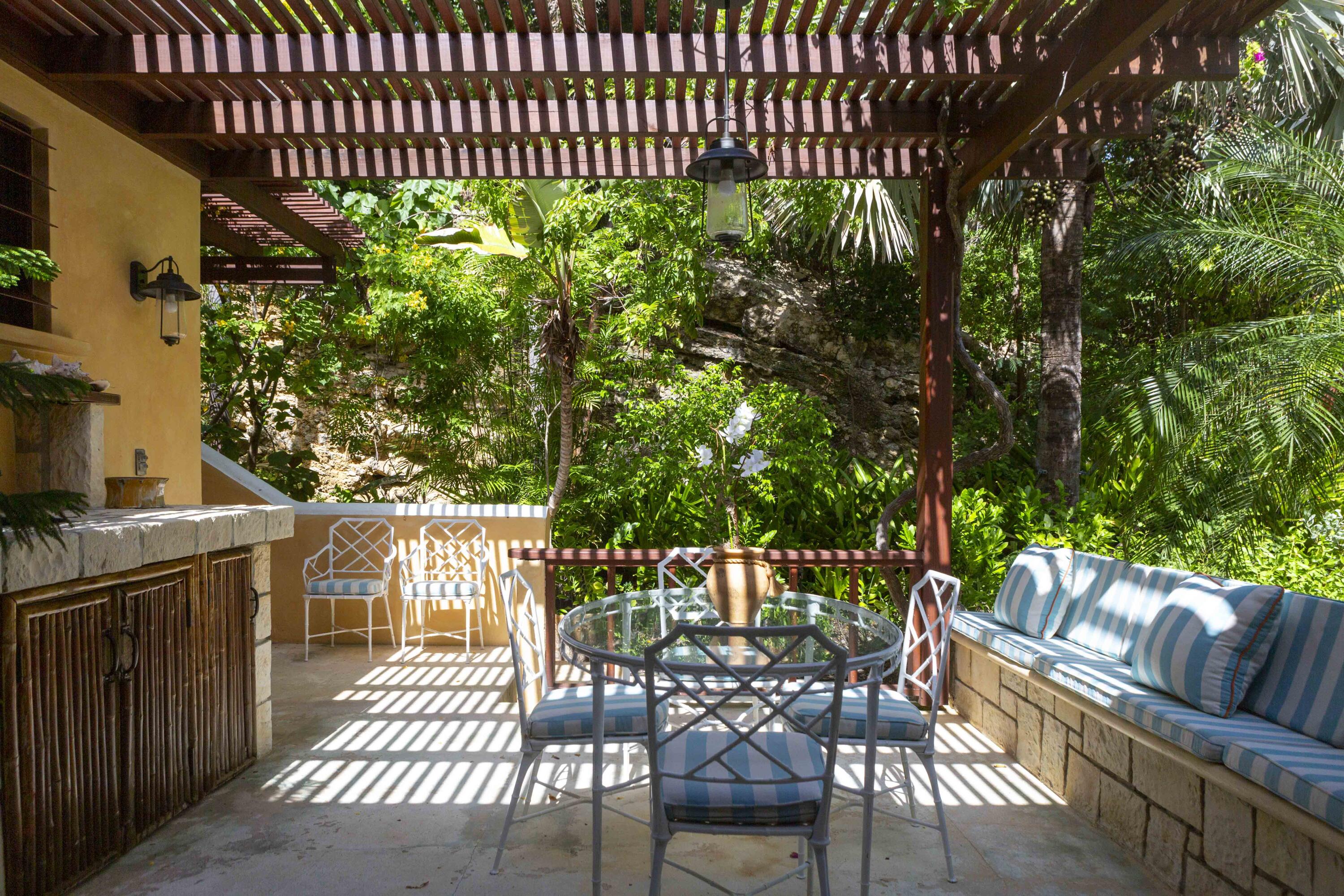 Mill Reef - Residential