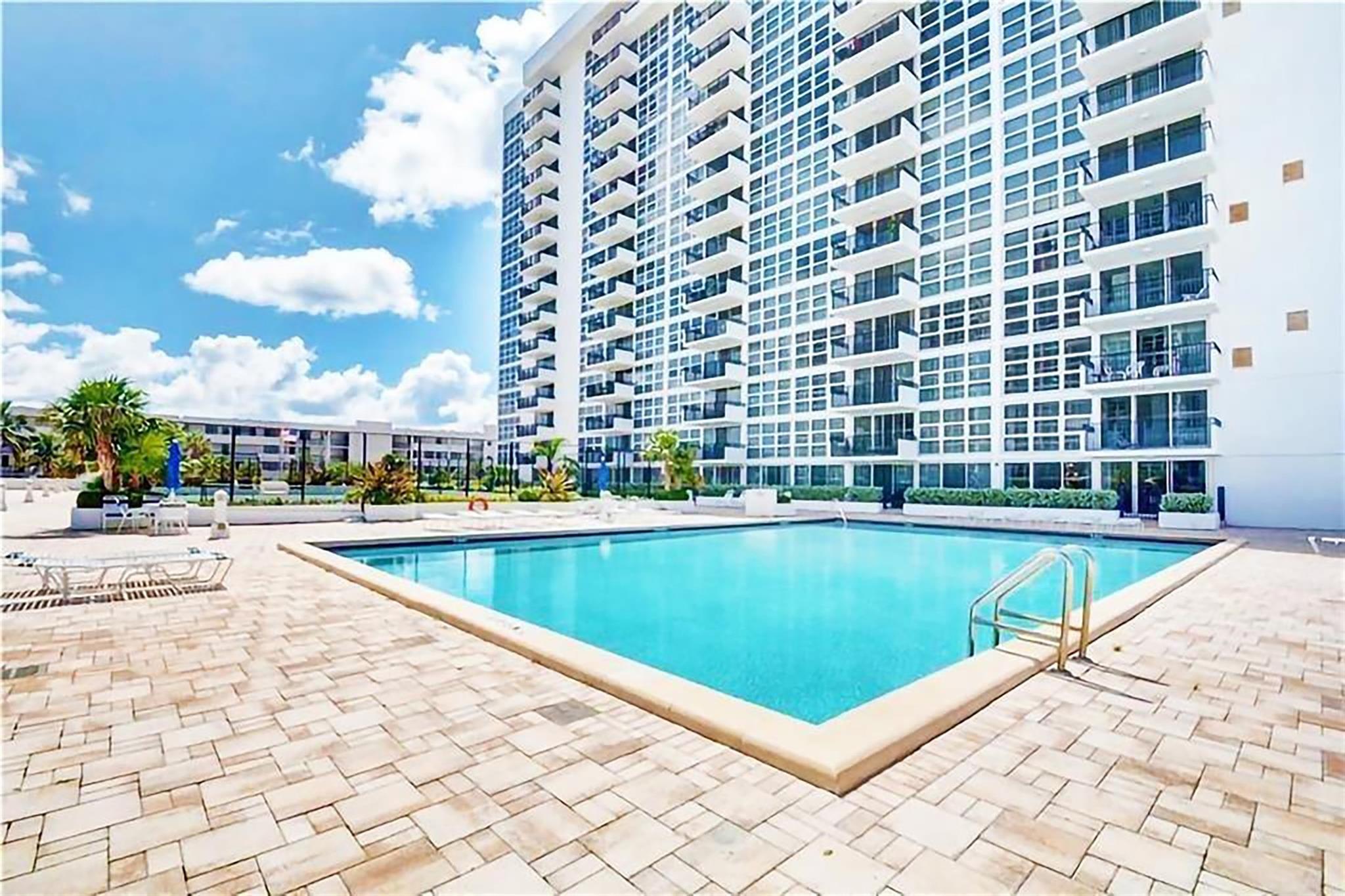 Silver Thatch Atlantic Pl - Residential Lease