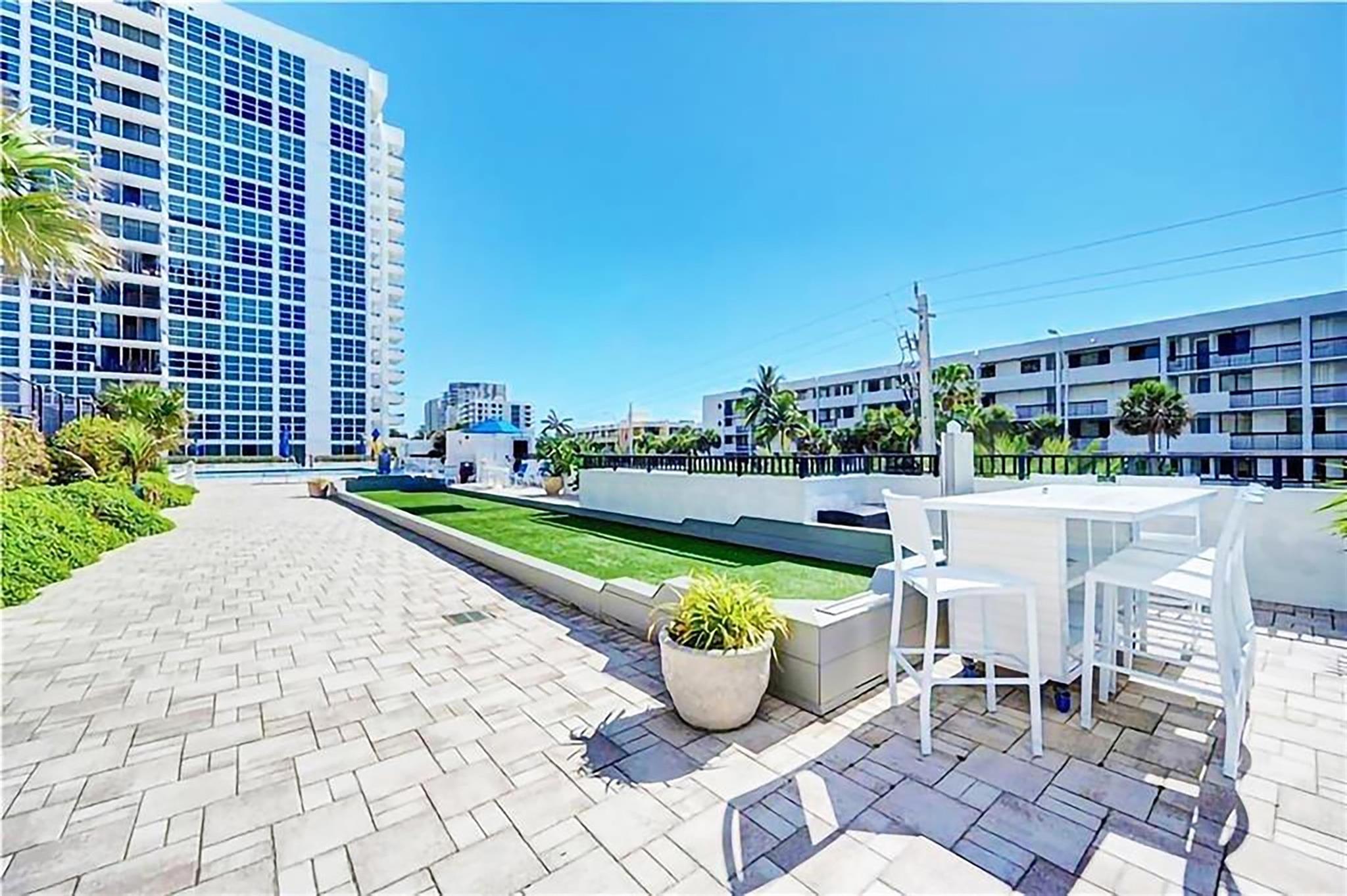 Silver Thatch Atlantic Pl - Residential Lease