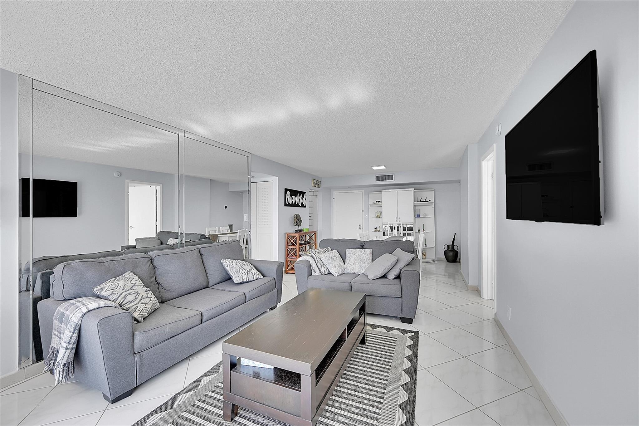 Silver Thatch Atlantic Pl - Residential Lease