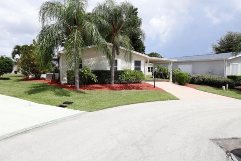 A home in Port St Lucie