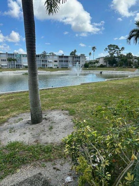 A home in Lake Worth