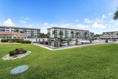 Tiny photo for 911 Gardenia Drive #153, Delray Beach, FL 33483 (MLS # B26037154)