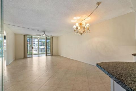 Tiny photo for 911 Gardenia Drive #153, Delray Beach, FL 33483 (MLS # B26037154)