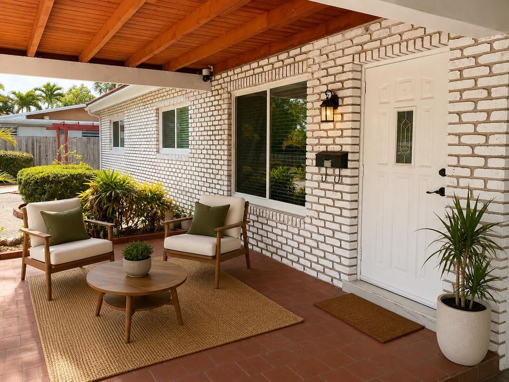 Photo of 1181 SW 4th Terrace, Pompano Beach, FL 33060 (MLS # B26026552)