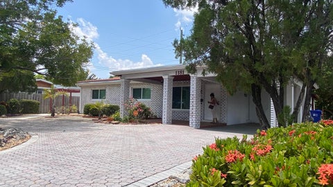 Tiny photo for 1181 SW 4th Terrace, Pompano Beach, FL 33060 (MLS # B26026552)