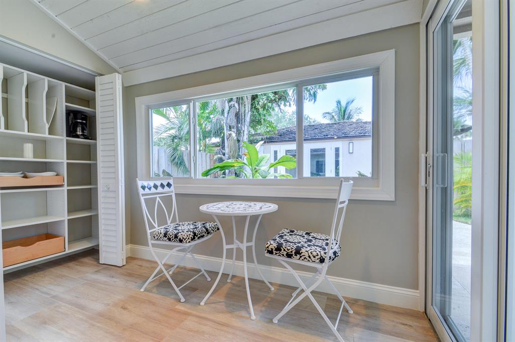 GOLF AND TENNIS VILLAGE - Residential