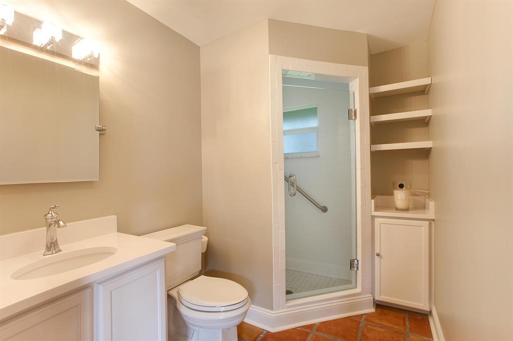 GOLF AND TENNIS VILLAGE - Residential