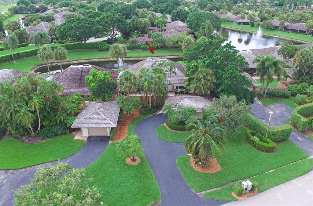 GOLF AND TENNIS VILLAGE - Residential