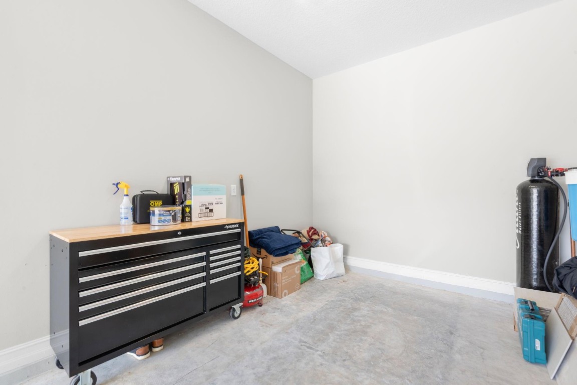 Parkland Royale 182-60 B - Residential