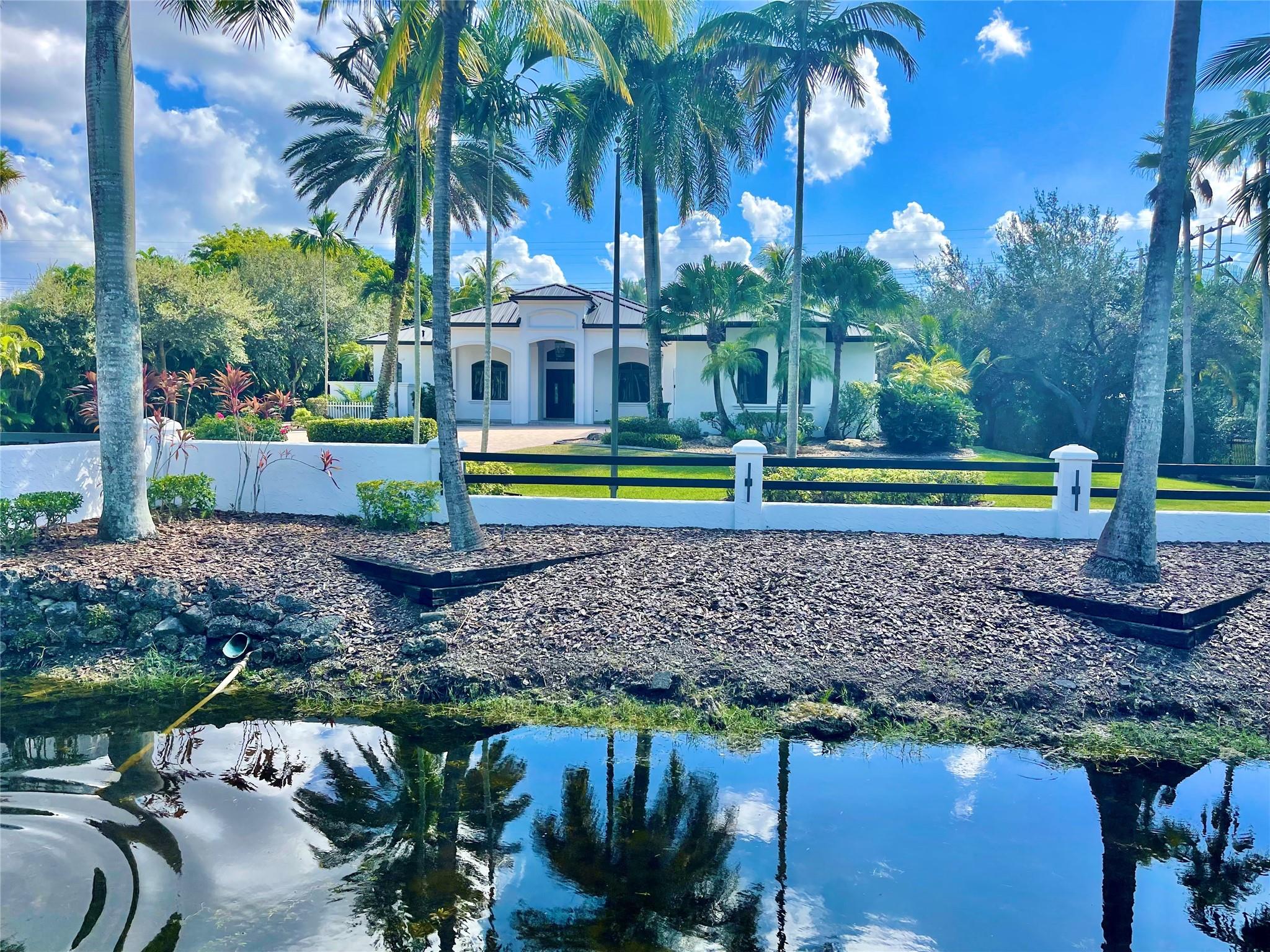 Everglades Sugar & Land C - Residential