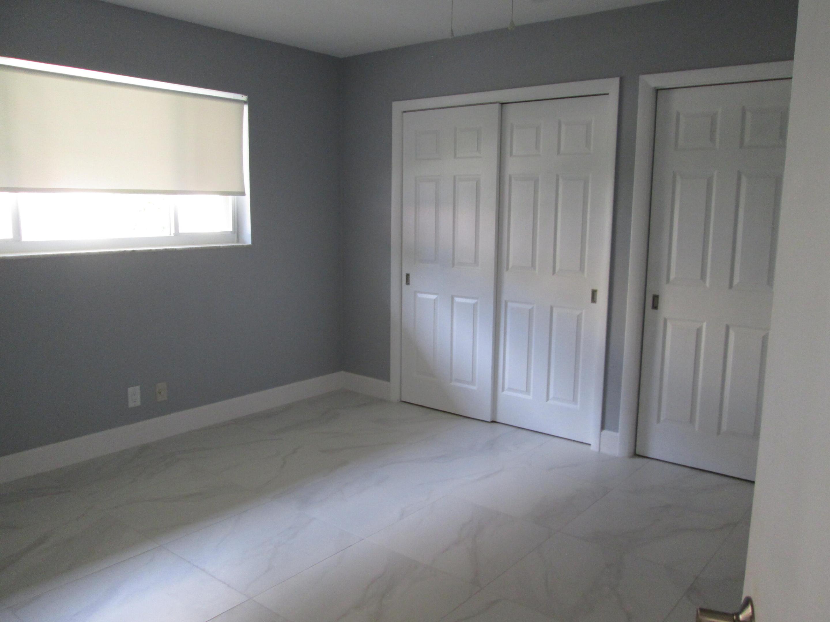 LIGHTHOUSE POINT ESTATES - Residential Income