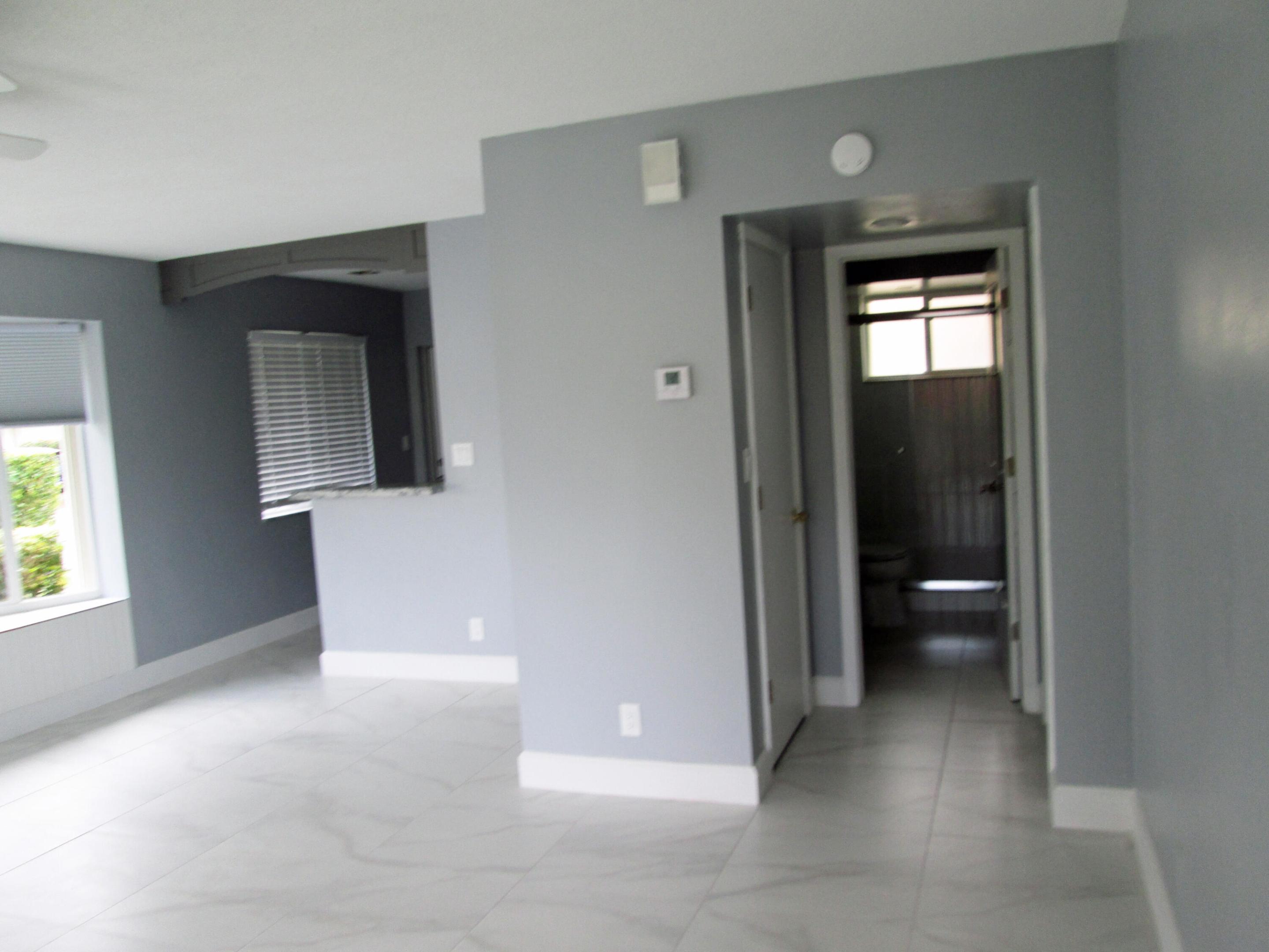 LIGHTHOUSE POINT ESTATES - Residential Income