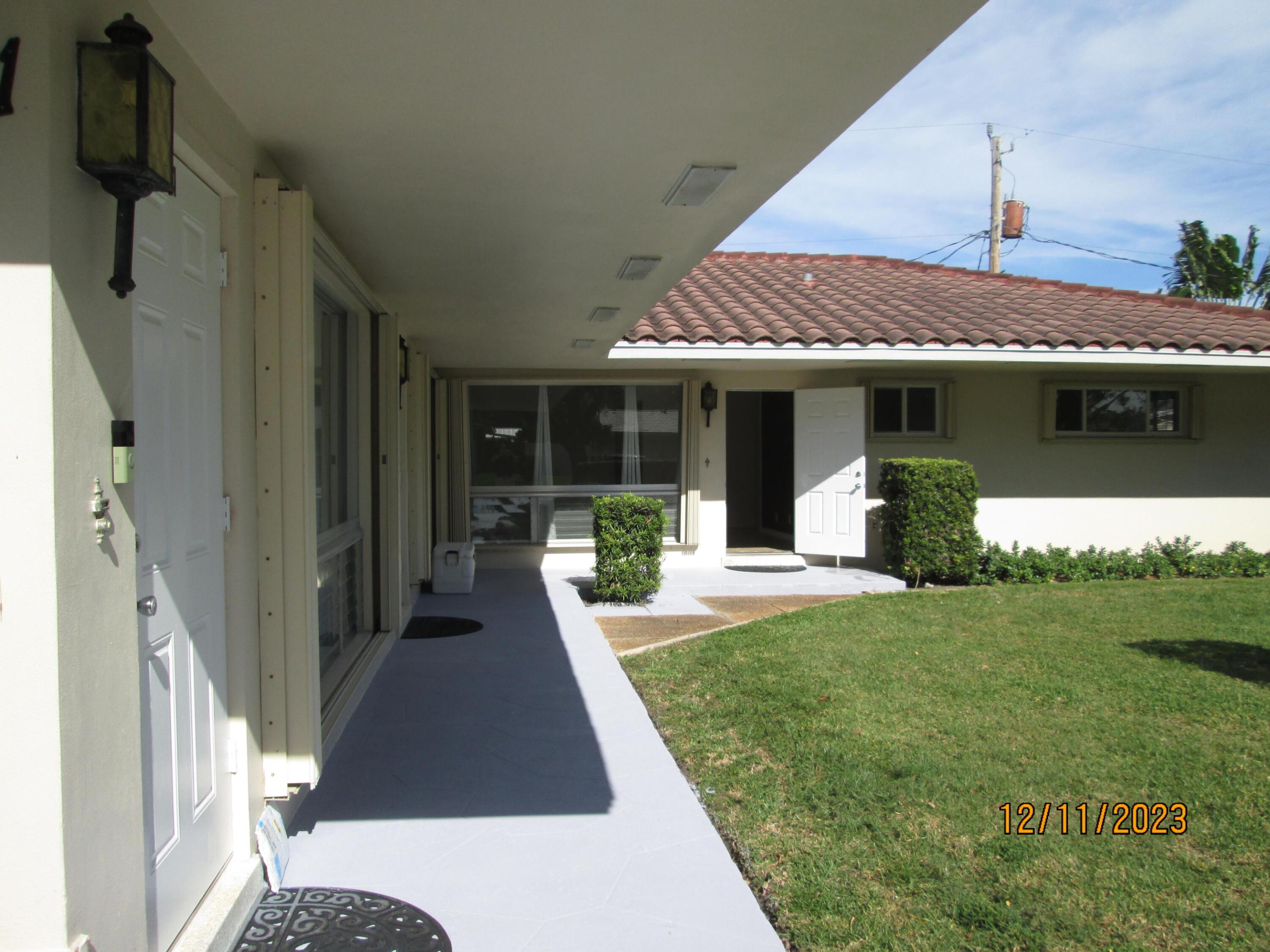 LIGHTHOUSE POINT ESTATES - Residential Income