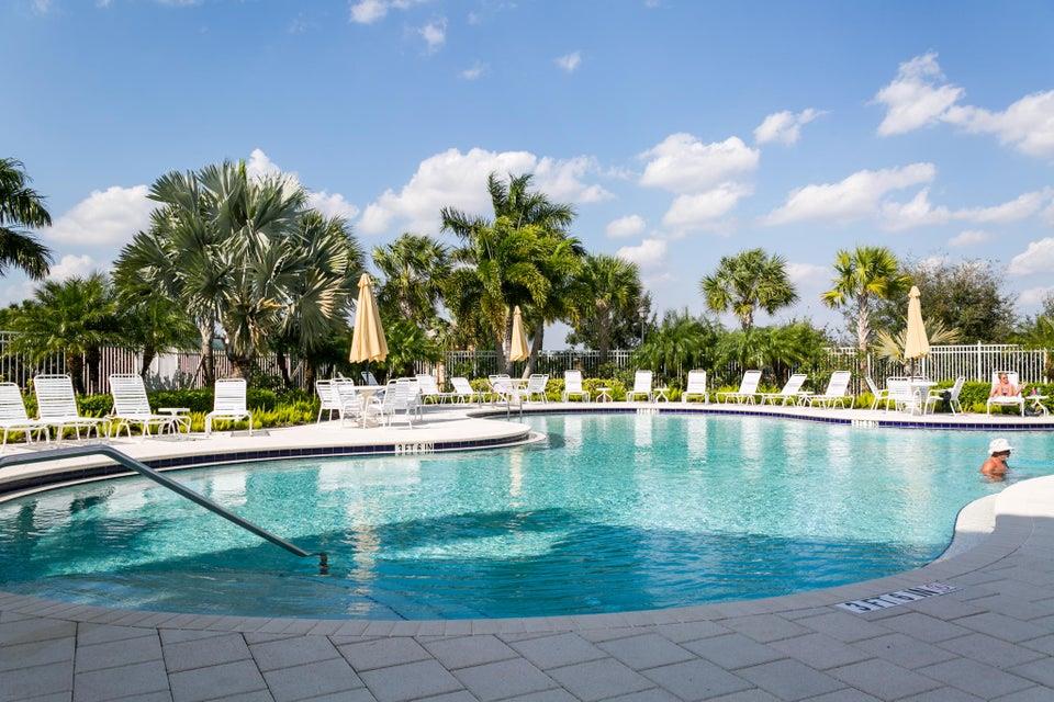 The Lakes - Residential