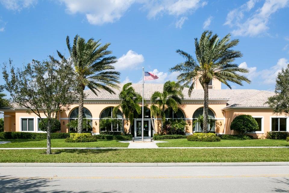 The Lakes - Residential