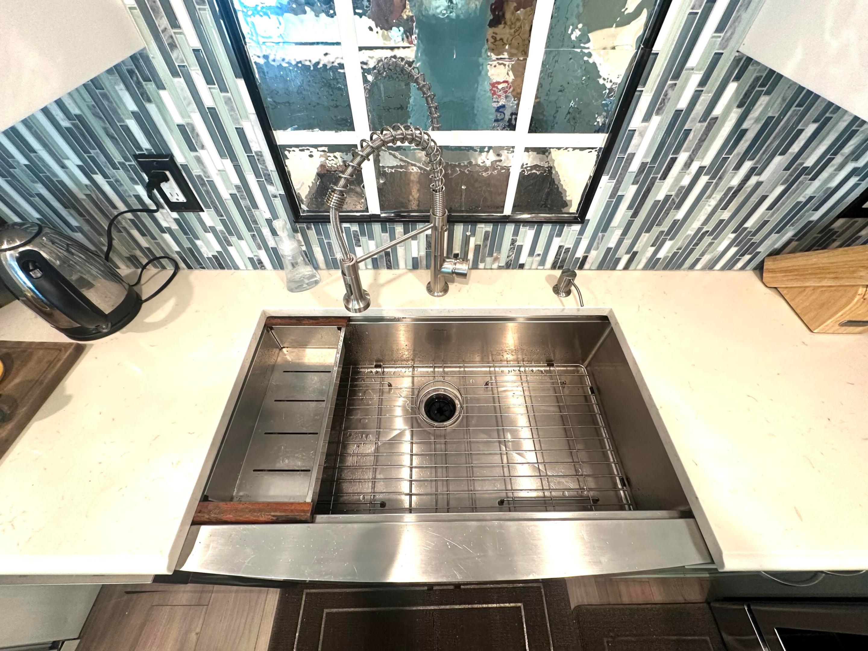 NEWPORT S CONDO - Residential