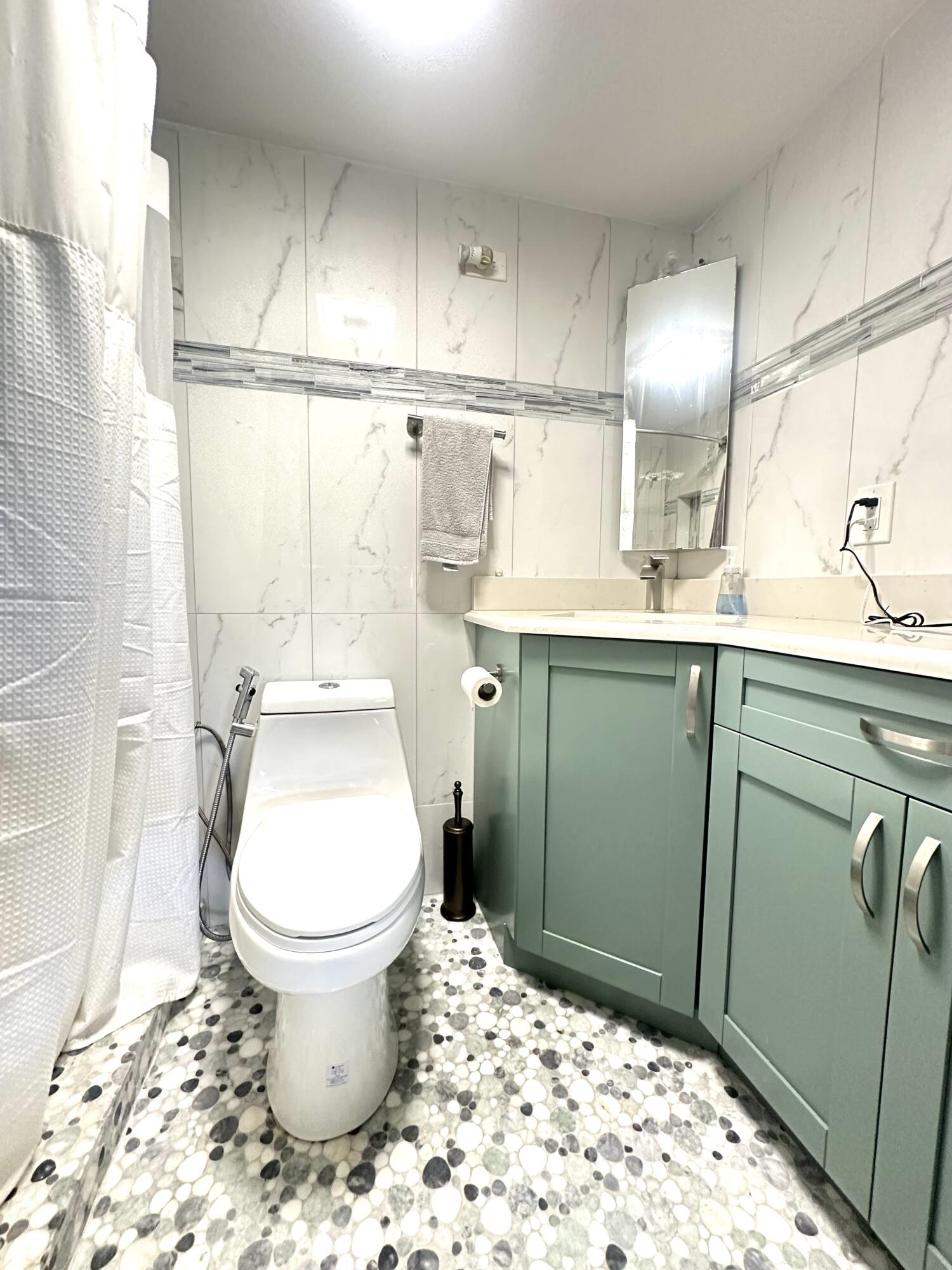 NEWPORT S CONDO - Residential