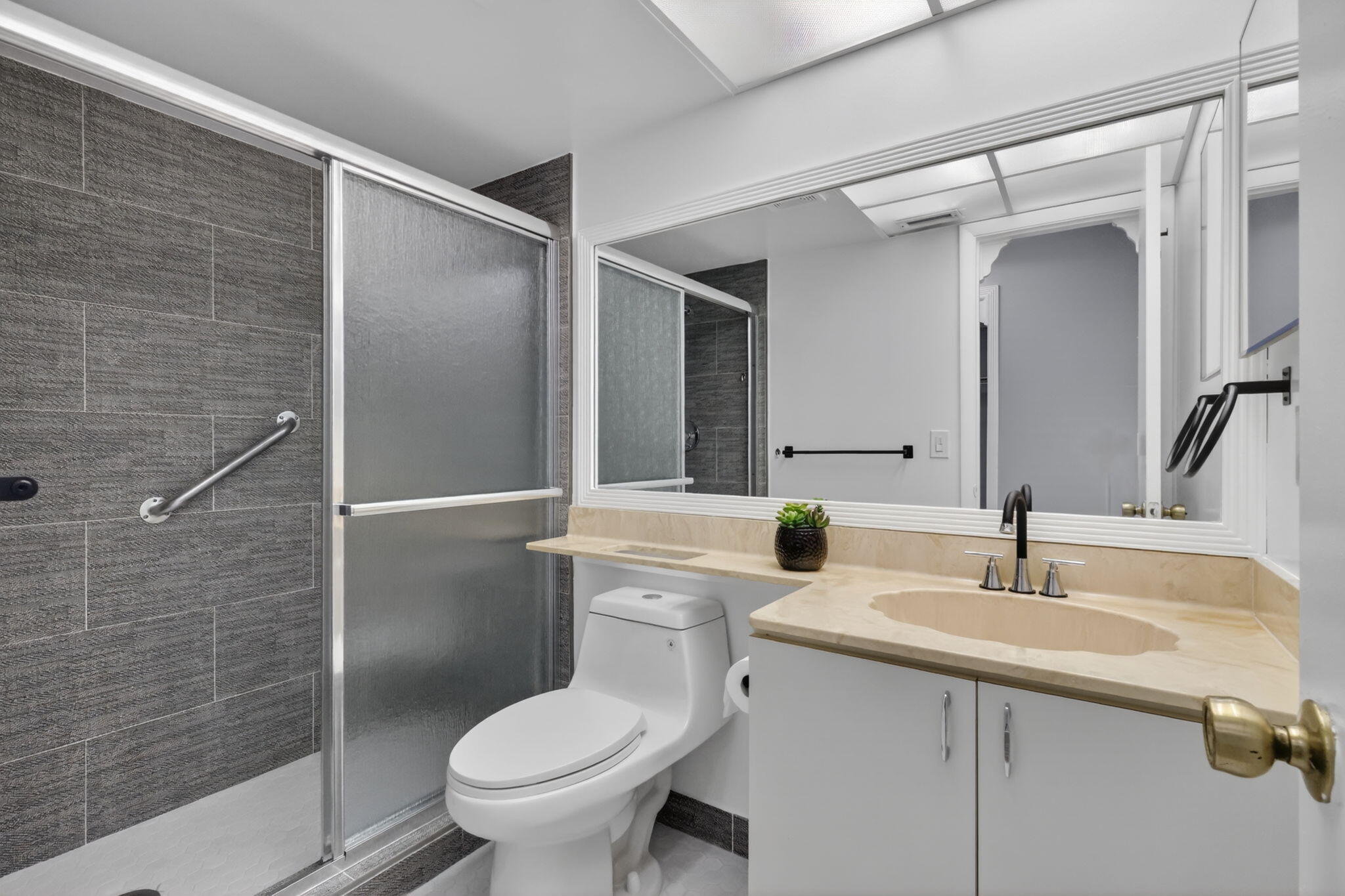 SUNRISE OF PALM BEACH CONDO 1,2,3,4, 14 AND 17 - Residential