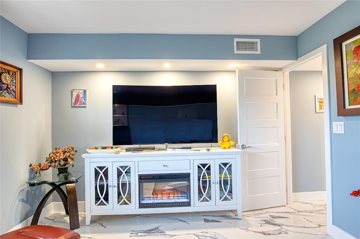 WYNMOOR - Residential