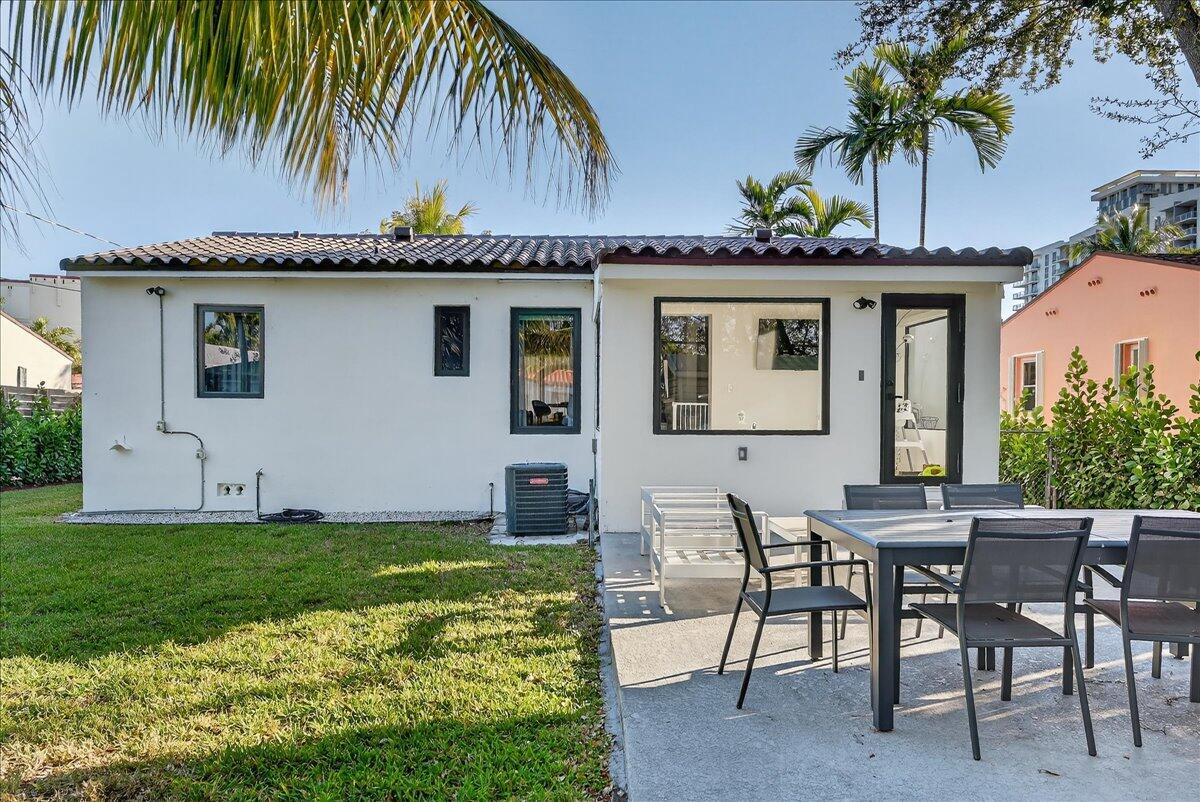 SILVER BLUFF EST SEC C - Residential