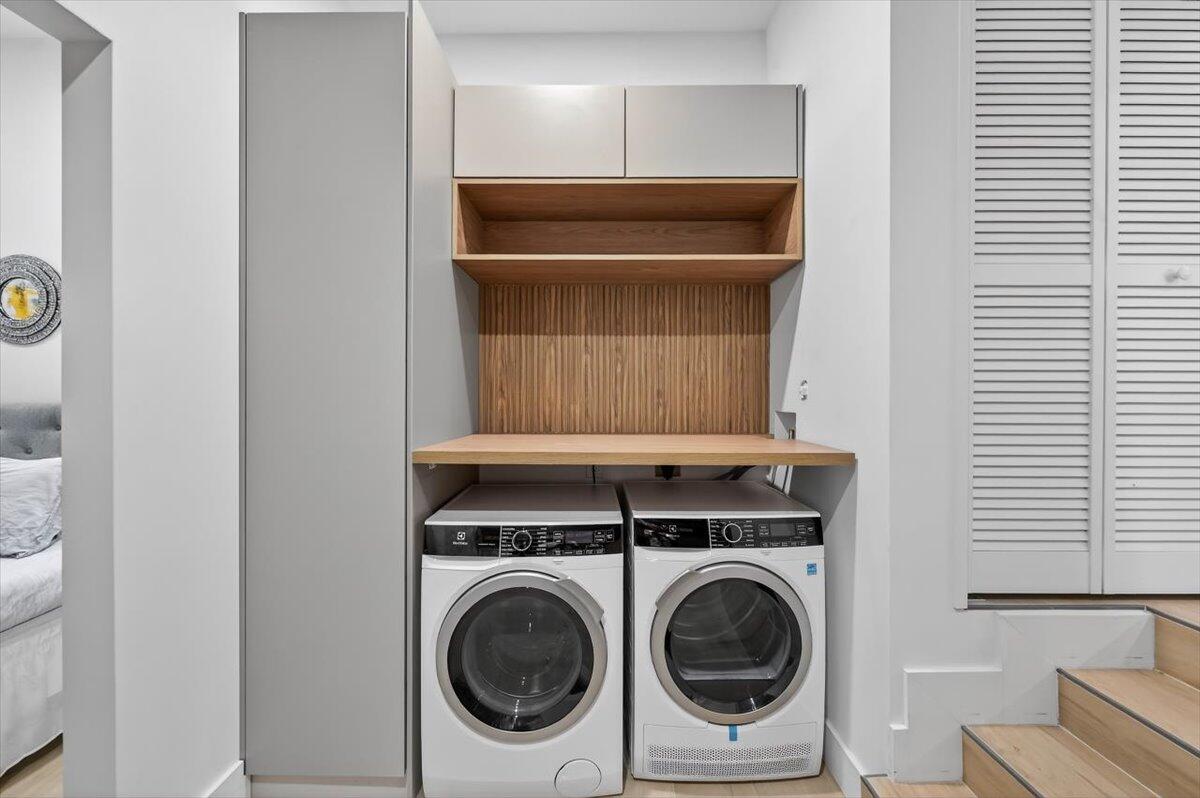 SILVER BLUFF EST SEC C - Residential