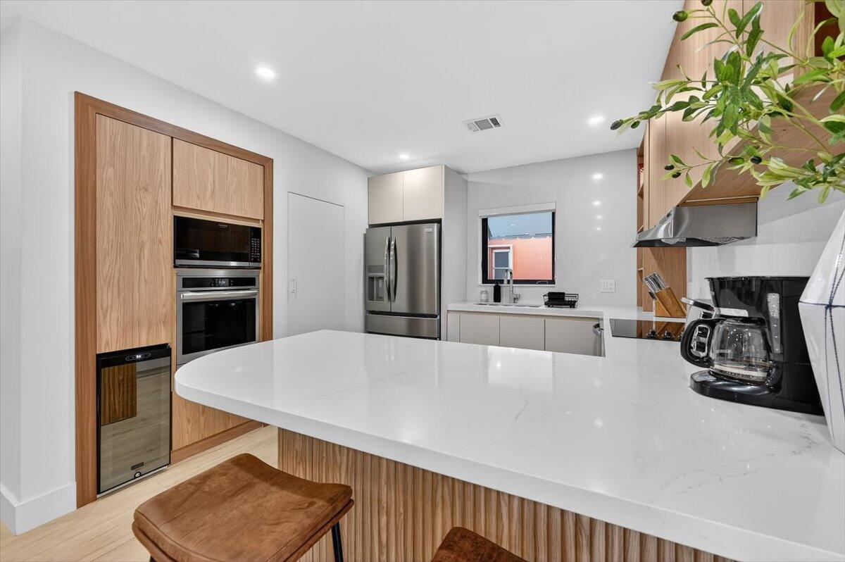 SILVER BLUFF EST SEC C - Residential