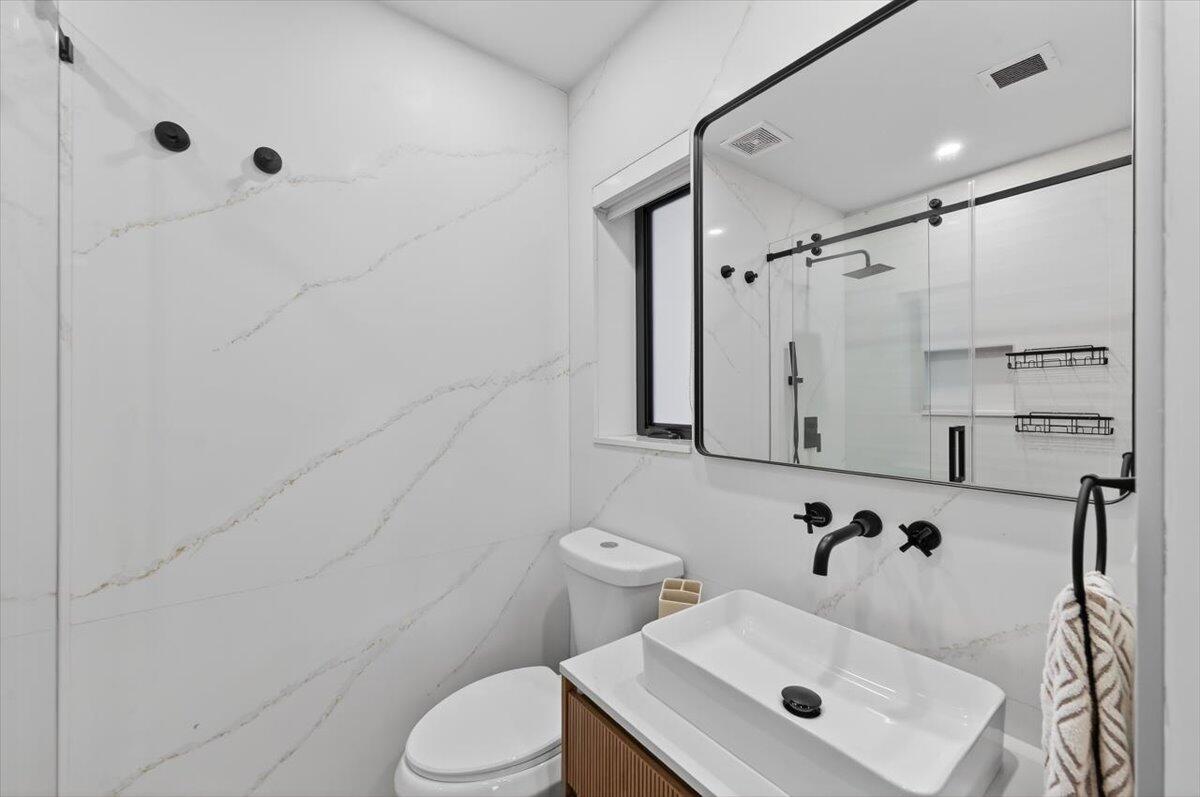 SILVER BLUFF EST SEC C - Residential